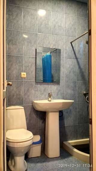 Гостевой дом Olesya Guesthouse Мцване-Концхи Трехместный номер с собственной ванной комнатой-3