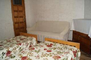 Гостевой дом Olesya Guesthouse Мцване-Концхи Двухместный номер с 2 отдельными кроватями, вид на сад-2